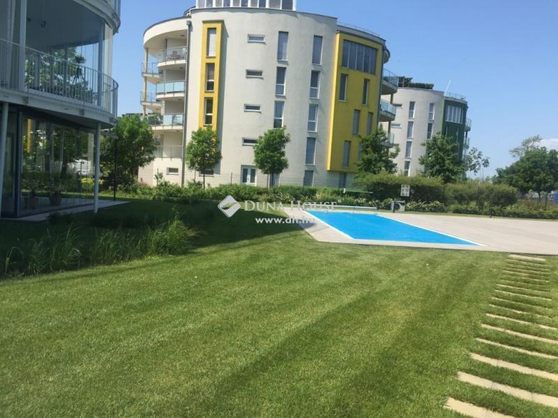 Eladó lakás Siófok