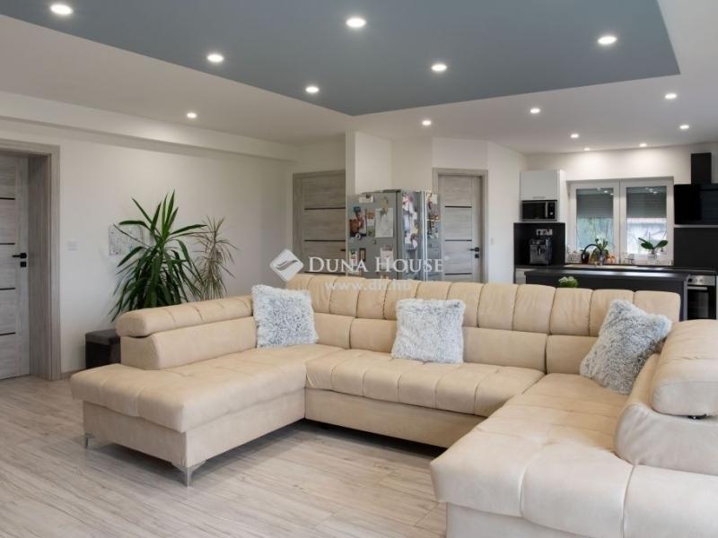 Eladó családi ház Szentkirályszabadja