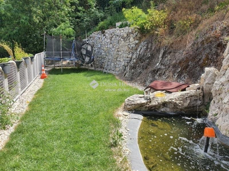 Eladó családi ház Veszprém