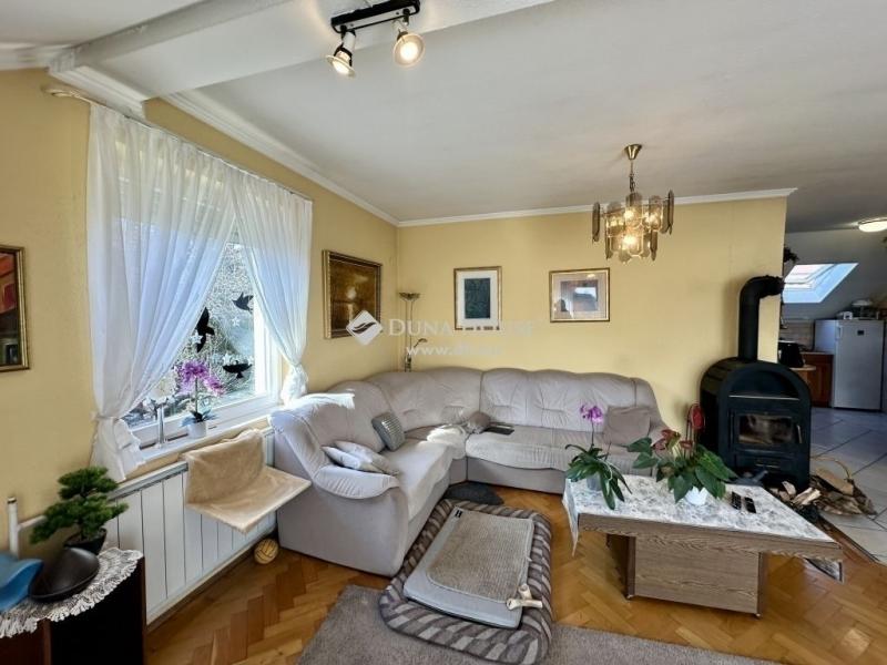 Eladó családi ház Szentendre