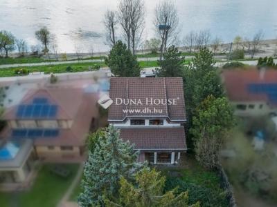 Eladó családi ház Dunakeszi