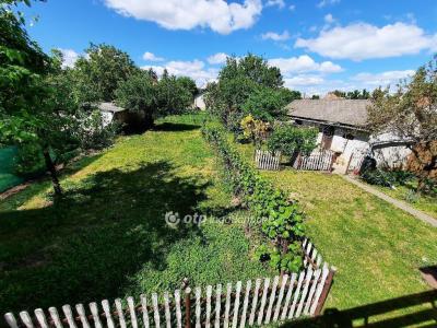 Eladó családi ház Siófok