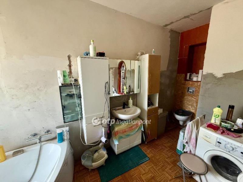 Eladó családi ház Kecskemét