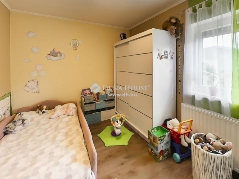 Eladó családi ház Szigetszentmiklós
