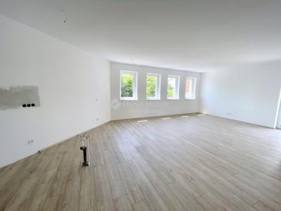 Eladó lakás Kecskemét