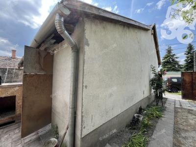 Eladó családi ház Kecskemét