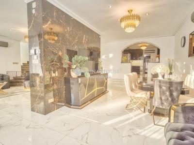 Eladó családi ház Gyál