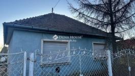 Eladó családi ház Nagytarcsa