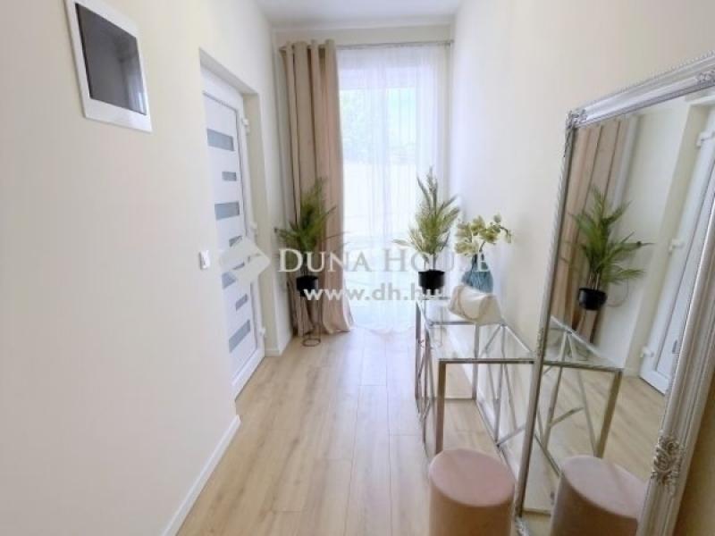 Eladó lakás Kecskemét