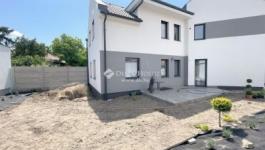 Eladó lakás Kecskemét