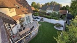 Eladó családi ház Székesfehérvár