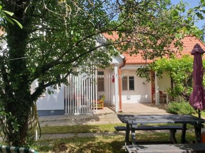 Eladó családi ház Balatonszárszó
