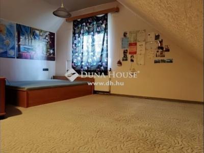 Eladó családi ház Budapest
