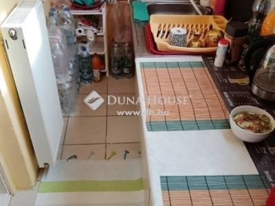 Eladó családi ház Budapest