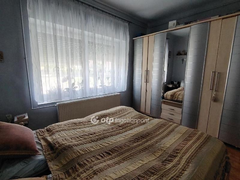 Eladó családi ház Egerág