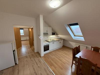 Eladó lakás Mosonmagyaróvár