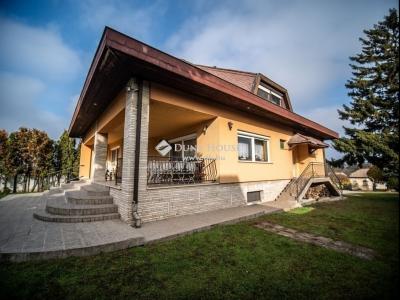 Eladó családi ház Budapest