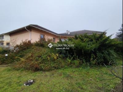 Eladó családi ház Budapest