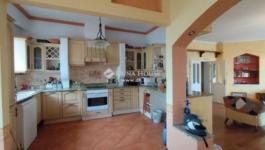 Eladó családi ház Budapest