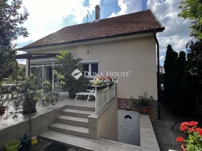 Eladó családi ház Budapest