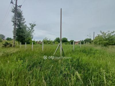 Eladó egyéb telek Dömsöd