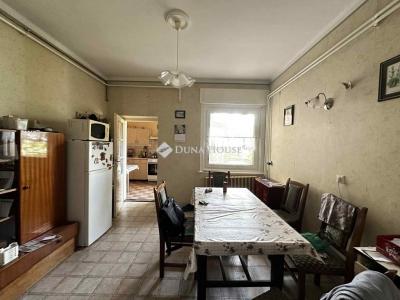 Eladó családi ház Siófok
