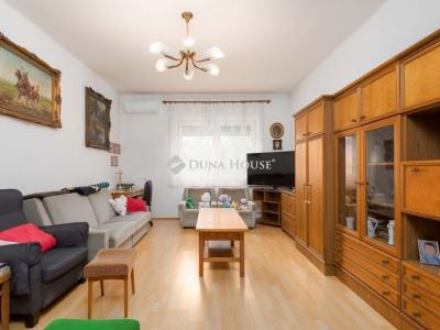 Eladó családi ház Abda