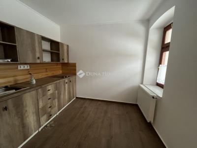 Eladó családi ház Óbánya