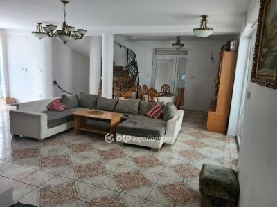 Eladó családi ház Diósd