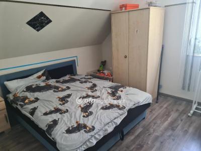 Eladó családi ház Érd