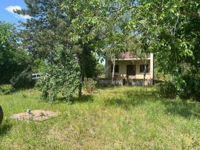 Eladó családi ház Monor