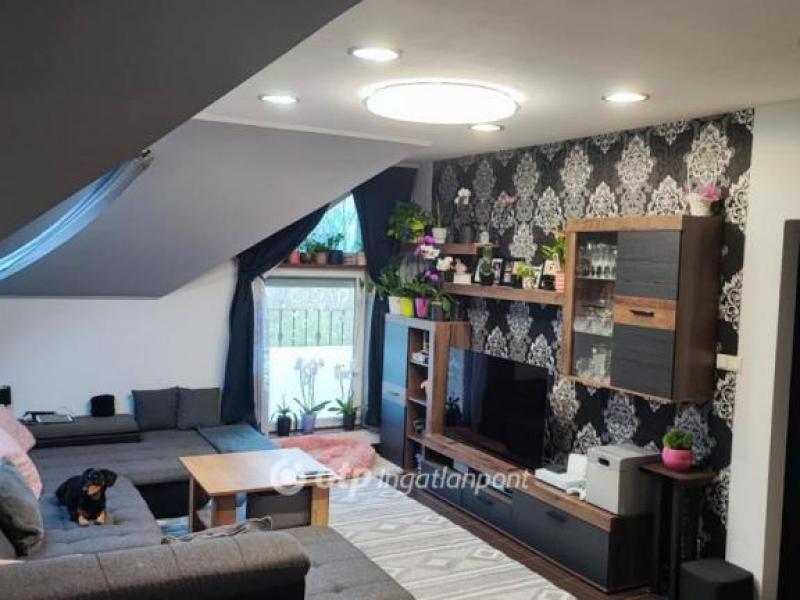 Eladó lakás Mikepércs