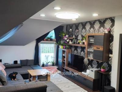 Eladó lakás Mikepércs