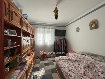 Eladó családi ház Siófok