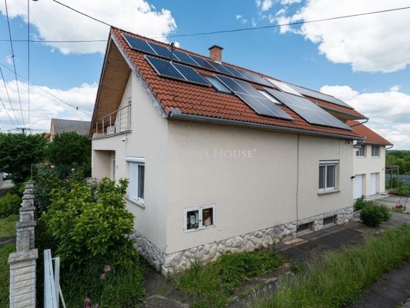 Eladó családi ház Pécs