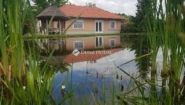 Eladó családi ház Kerekegyháza