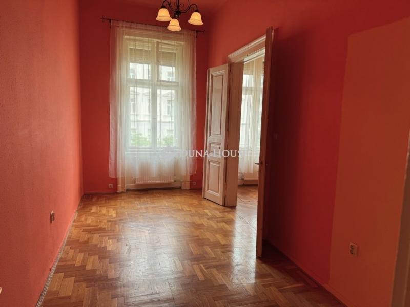 Eladó lakás Budapest