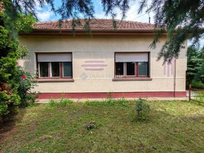 Eladó családi ház Békéscsaba
