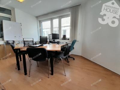 Eladó irodahelység irodaházban Budapest