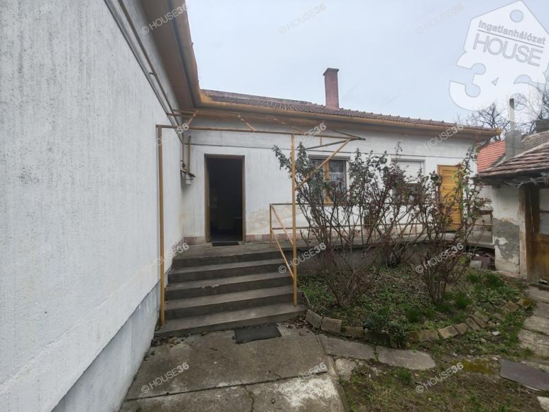 Eladó családi ház Kecskemét