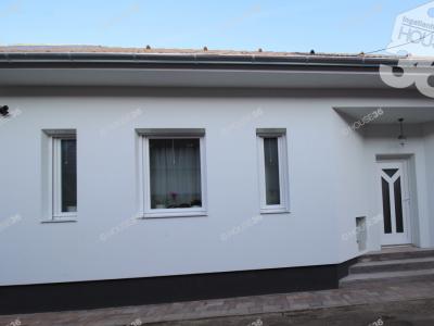 Eladó családi ház Kecskemét