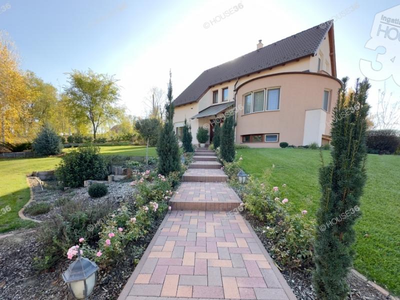 Eladó családi ház Kecskemét