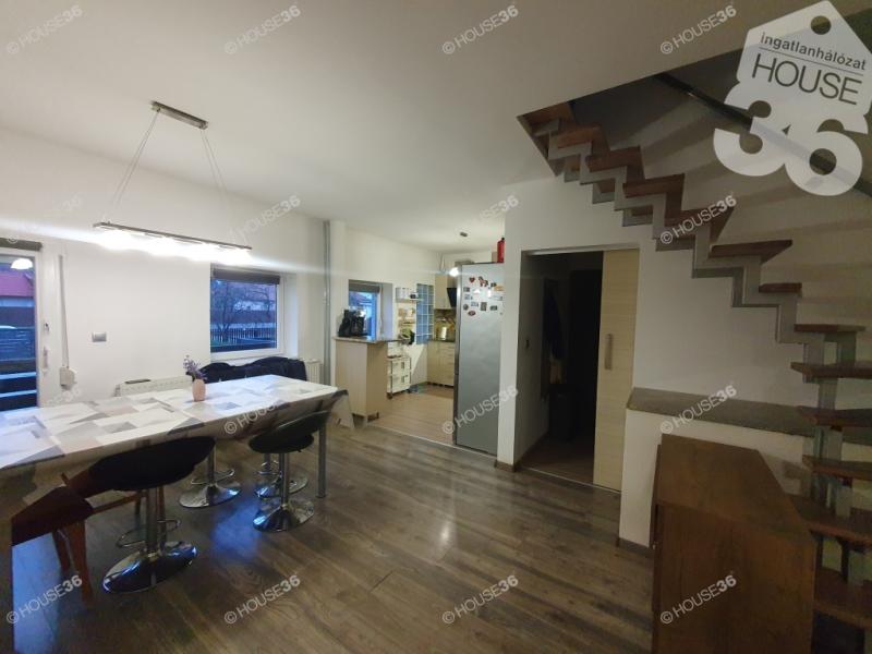 Eladó ikerház Kecskemét