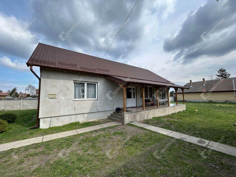 Eladó családi ház Pilis