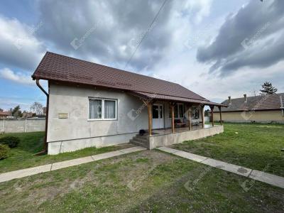 Eladó családi ház Pilis