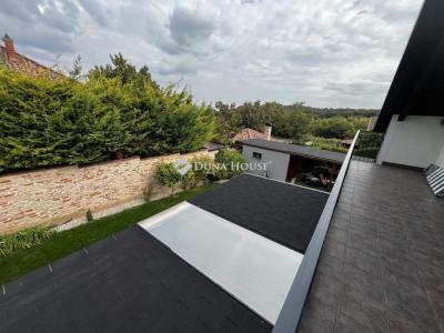 Eladó családi ház Balatonalmádi