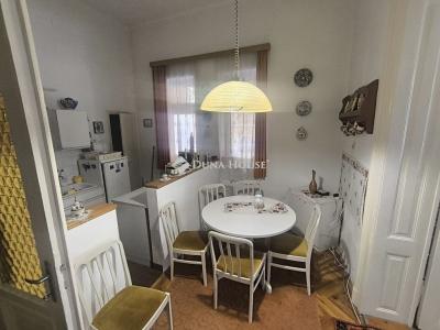 Eladó lakás Kecskemét