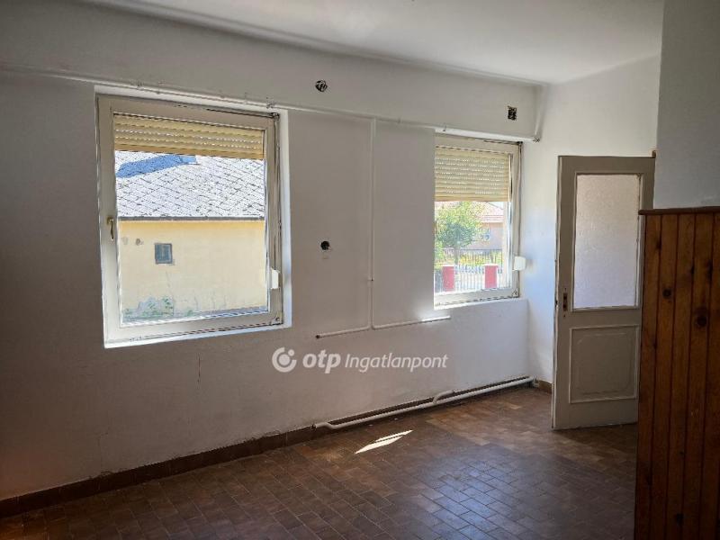 Eladó családi ház Baktalórántháza