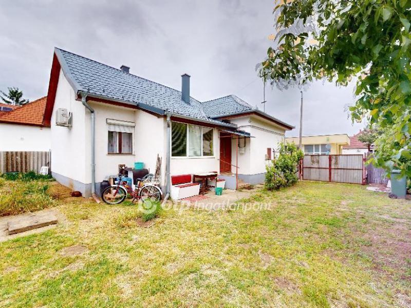 Eladó családi ház Nyírbátor