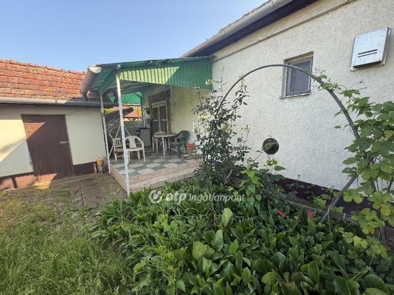 Eladó családi ház Hajdúdorog